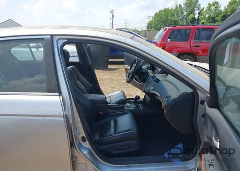 2011 Honda Accord 3.5 Ex-L from USA, damaged, VIN 1HGCP3F85BA022789